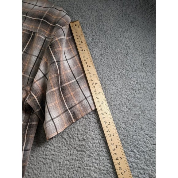 Royal Robbins Shirt Mens XL Button Up Short Sleeve Plaid Poly Modal Contemporary - Picture 8 of 13